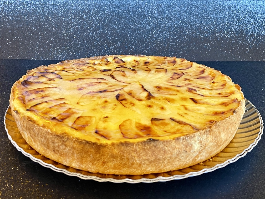 TARTA DE CREMA Y MANZANA_